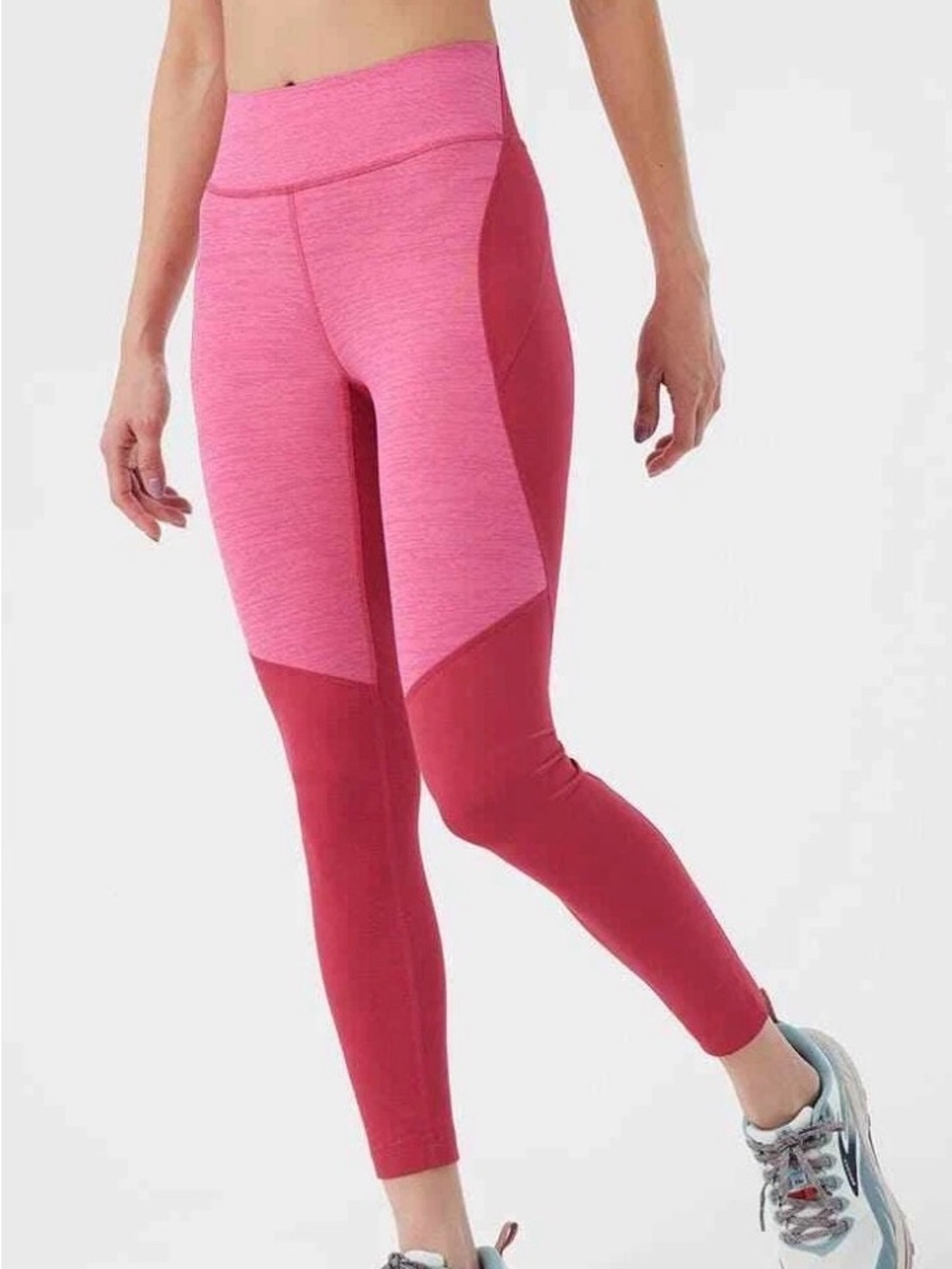 Outdoor Voices Two-Tone Pink/Rose High-Rise cropped Leggings size M